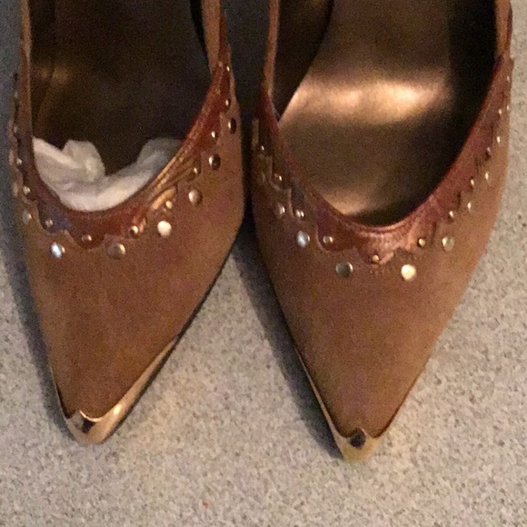 🛍🛍 3/$30 🛍🛍 Rush hour express suede heels - Picture 2 of 6